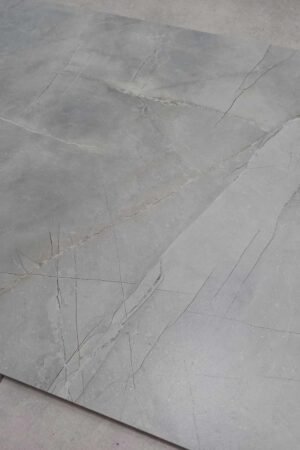 MODENA LIGHT GREY (ardesia) 60X120 8,5 mm matowa z carvingiem wzór delikatnego marmuru Gatunek I