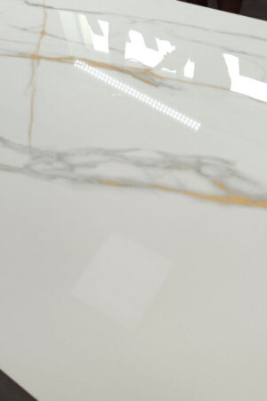 VERONA GOLD POLER (REGAL CARRARA,SOUL GOLD) 60x120 GAT I marmur ze złotą żyłką